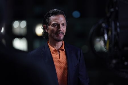 BENJAMIN BRATT 