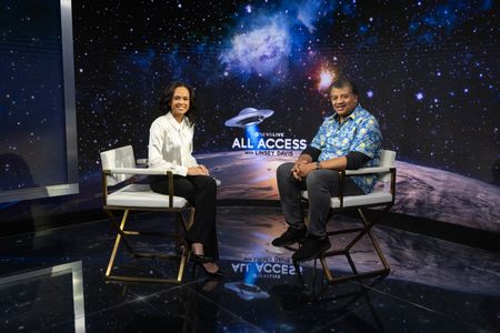 LINSEY DAVIS, NEIL DEGRASSE TYSON