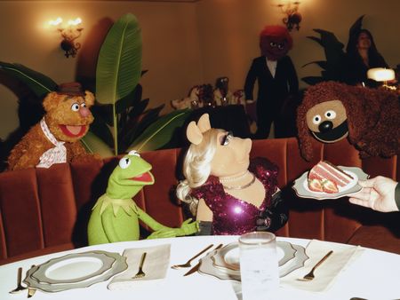 FOZZIE BEAR, KERMIT THE FROG, MISS PIGGY, ROWLF THE DOG