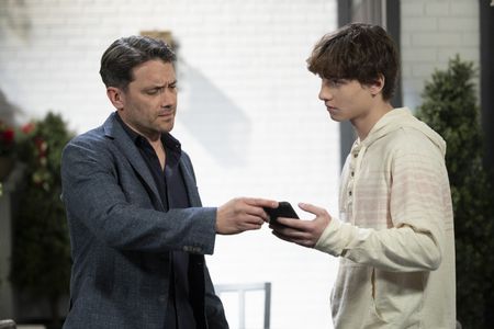 DOMINIC ZAMPROGNA, FINN CARR