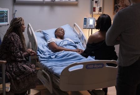 TRACIE THOMS, AISHA HINDS