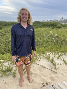 Lian Combrinck at Stilbaai. (National Geographic/Robert Cowling)