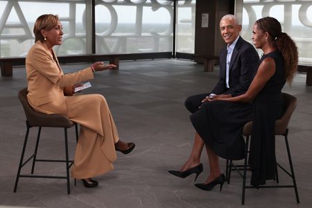 ROBIN ROBERTS, BARACK OBAMA, MICHELLE OBAMA