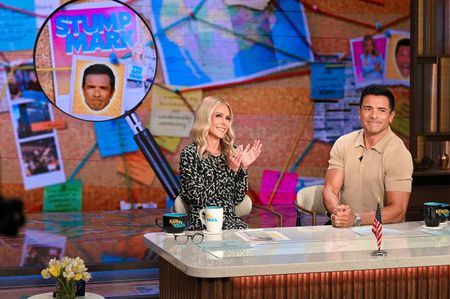 KELLY RIPA, MARK CONSUELOS