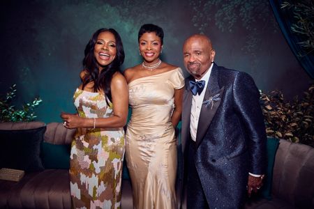 SHERYL LEE RALPH, JANELLE JAMES, WILLIAM “STAN” STANFORD DAVIS