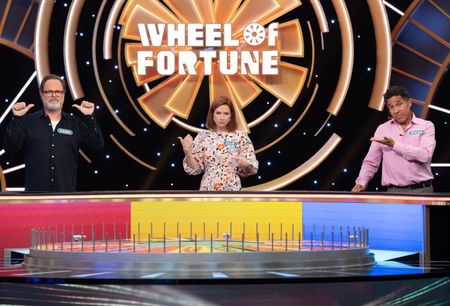 RAINN WILSON, ELLIE KEMPER, OSCAR NUÑEZ