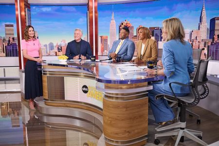 REBECCA JARVIS, SAM CHAMPION, MICHAEL STRAHAN, ROBIN ROBERTS