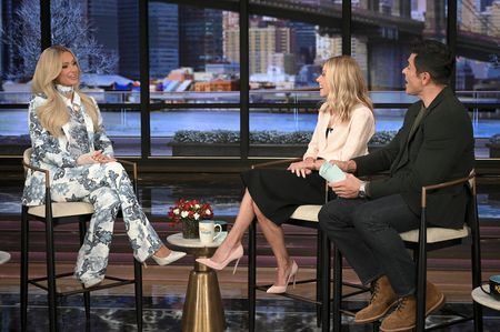 PARIS HILTON, KELLY RIPA, MARK CONSUELOS