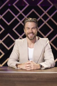 DEREK HOUGH