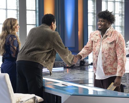 CARRIE UNDERWOOD, TREW THE STAR