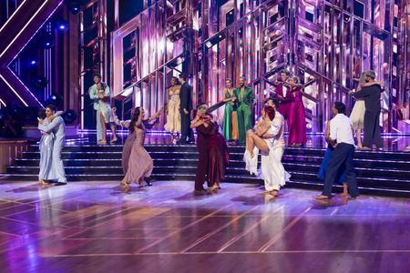 TOP: EZRA FRECH, DANIELLA KARAGACH, TATYANA ALI, JAN RAVNIK, MAURA HIGGINS, MARK BALLAS, JACKSON OLSON, EMMA SLATER, PASHA PASHKOVBOTTOM: ALAN BERSTEN, JENNA JOHNSON, RYLEE ARNOLD, SHARNA BURGESS