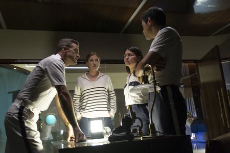 JOSHUA JACKSON, ADRIANNE PALICKI, PHILLIPA SOO, SEAN TEALE
