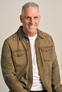 Bio profile offMel Owens
