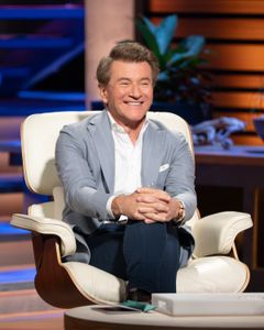 ROBERT HERJAVEC