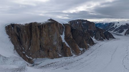 Pool Wall in Eastern Greenland.   (photo credit: National Geographic/Simon Niblett)