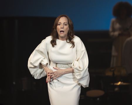LESLEY ANN WARREN