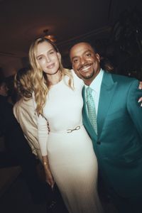 SARA FOSTER, ALFONSO RIBEIRO