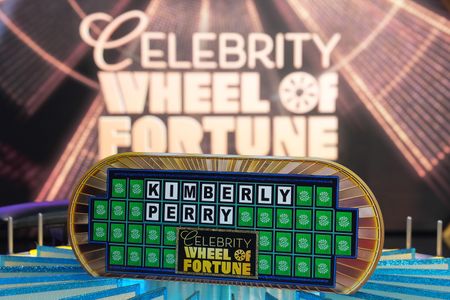 CELEBRITY WHEEL OF FORTUNE