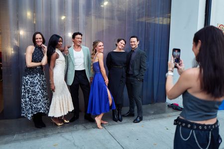 SUSAN MAY PRATT, GABRIELLE UNION, ANDREW KEEGAN, JULIA STILES, LARISA OLEYNIK, JOSEPH GORDON-LEVITT