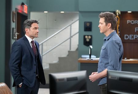 DOMINIC ZAMPROGNA, VAN HANSIS
