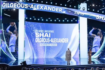 SHAI GILGEOUS-ALEXANDER, LESLIE JONES