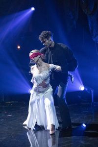 DANIELLA KARAGACH, DYLAN EFRON