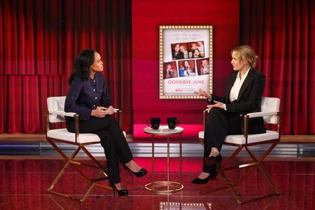 LINSEY DAVIS, KATE WINSLET