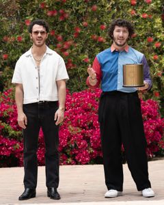 KEVIN JONAS, FRANKLIN JONAS