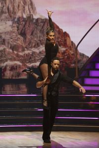 DANIELLE FISHEL, PASHA PASHKOV