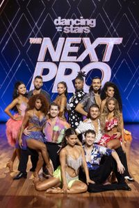 TOP: NATALIE, ALLEN, ADELE, TRISTEN, BENJI, STEPHANIMIDDLE: SELENA, AJ, ERIK, BRIARBOTTOM: NINA, JAKE