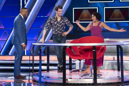 MICHAEL STRAHAN, MICHAEL URIE, JESS TWINE