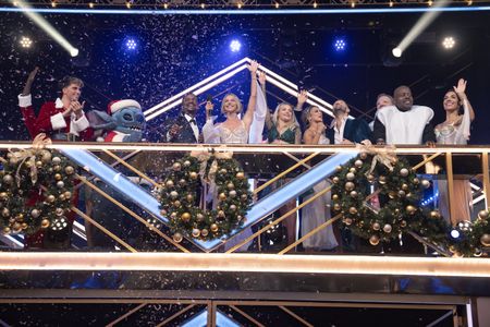 CARTER WILLIAMS, STITCH, ALFONSO RIBEIRO, JULIANNE HOUGH, WITNEY CARSON, DANIELLA KARAGACH, PASHA PASHKOV, ANDY RICHTER, REGINALD VELJOHNSON, JENNA JOHNSON