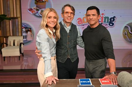 KELLY RIPA, JERRY POZNIAK, MARK CONSUELOS