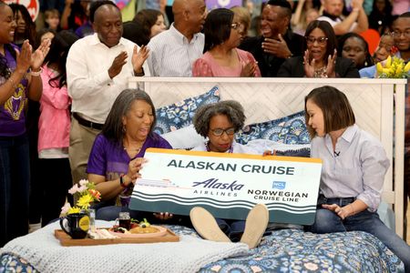 PATRICIA ISOM, EVA PILGRIM