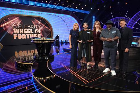 VANNA WHITE, KEVIN SMITH, LENNON PARHAM, CEDRIC THE ENTERTAINER, RYAN SEACREST