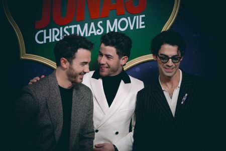 KEVIN JONAS, NICK JONAS, JOE JONAS