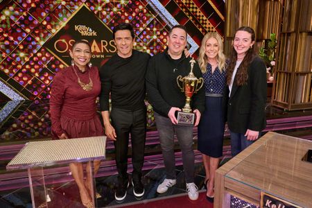 DEJA VU, MARK CONSUELOS, KELLY RIPA,