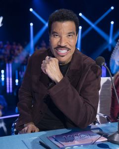 LIONEL RICHIE