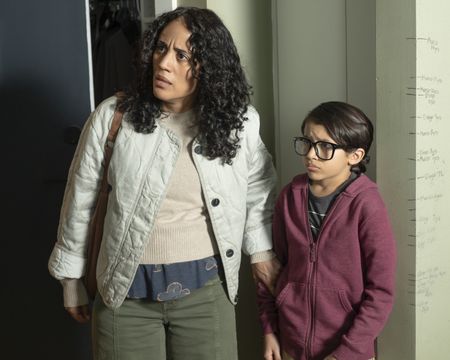 KIMBERLI FLORES, CARLOS SOLÓRZANO