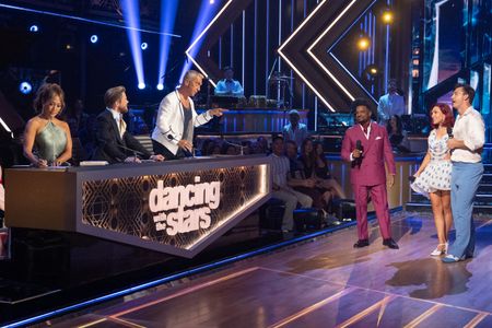 CARRIE ANN INABA, DEREK HOUGH, BRUNO TONIOLI, ALFONSO RIBEIRO, SHARNA BURGESS, TYLER CAMERON
