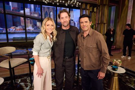 KELLY RIPA, SCOTT SPEEDMAN, MARK CONSUELOS
