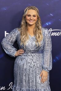 BREANNA NIX