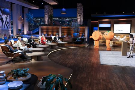 MARK CUBAN, BARBARA CORCORAN, KEVIN O'LEARY, LORI GREINER, ROBERT HERJAVEC, KOKO HAYASHI