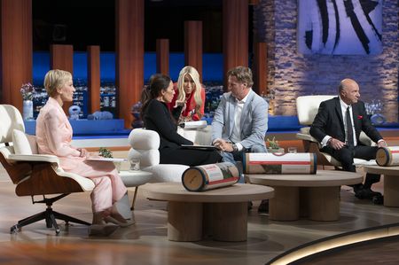 BARBARA CORCORAN, JOANNA GAINES, LORI GREINER, CHIP GAINES, KEVIN O'LEARY