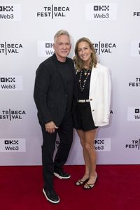 LARA SPENCER, SAM CHAMPION