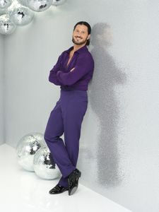 VALENTIN CHMERKOVSKIY