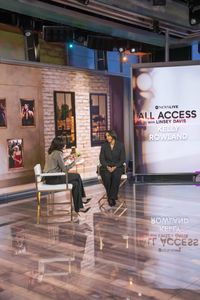 Linsey Davis,  Kelly Rowland