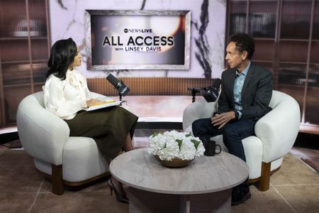 LINSEY DAVIS, MALCOLM GLADWELL