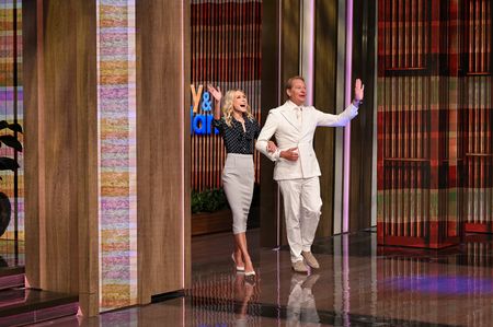 KELLY RIPA, CARSON KRESSLEY