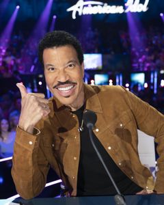 LIONEL RICHIE